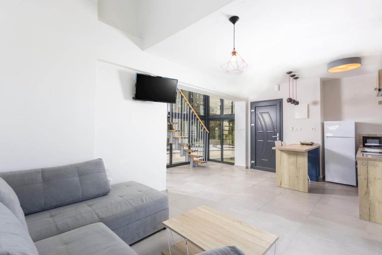Aparthotel Blue Avenue Paliouri Esterno foto