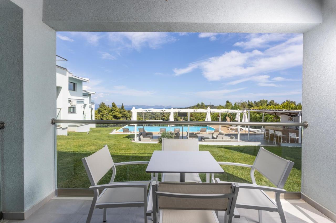 Aparthotel Blue Avenue Paliouri Esterno foto
